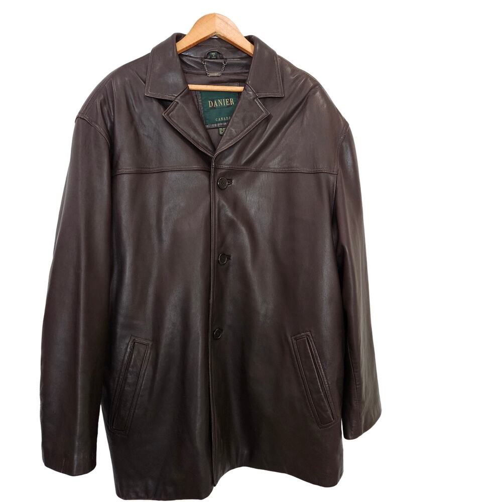 Men's Luxury Leather Coat by Danier size 48-50